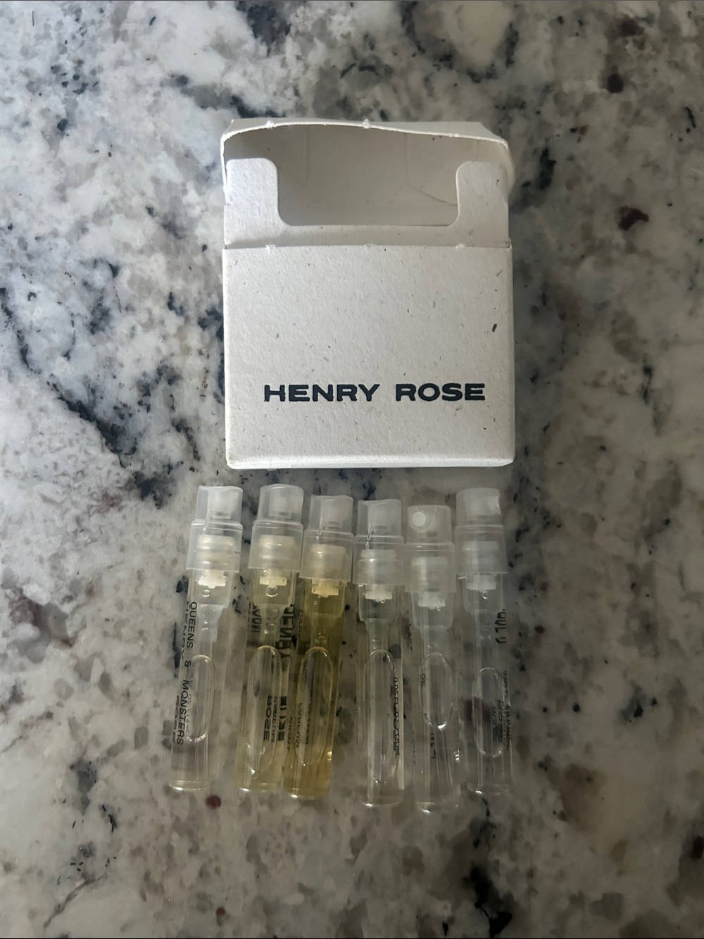 NWOT Henry Rose Women's Fragrance Sample Set